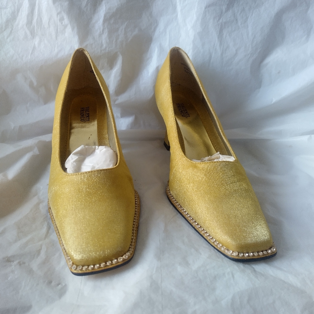 Valenti Franco Gold Heels with Textured Fabric and Jute Sole 7.5